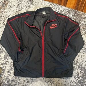 VTG Nike Men's Black/Red Windbreaker Track Jacket